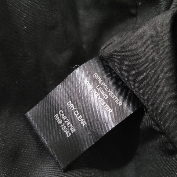 Adrienne Vittadini black velour velvet blazer with chunky gold buttons - Picture 5 of 9